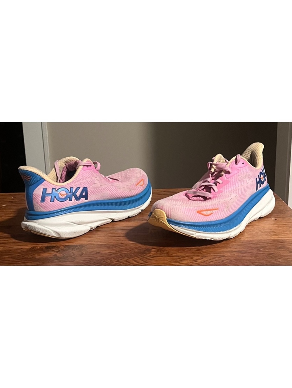 Hoka One One Clifton 9 Cyclamen Sweet Lilac Size 10B